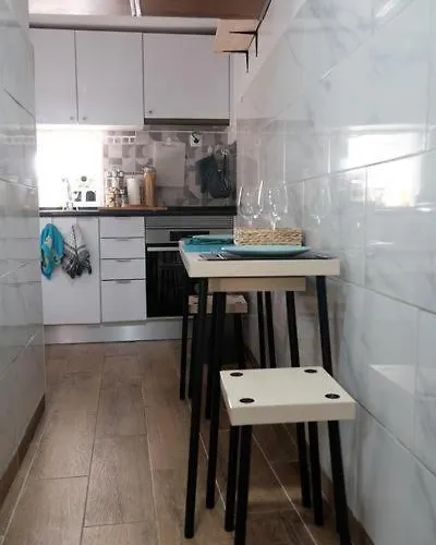 Cozy Absl ליסבון